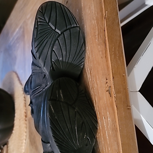 MIZ MOOZ black leather booties 6 - Picture 6 of 9